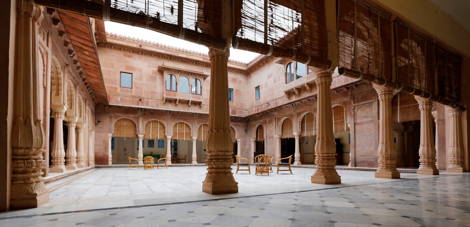 Read more about the article Corridor
